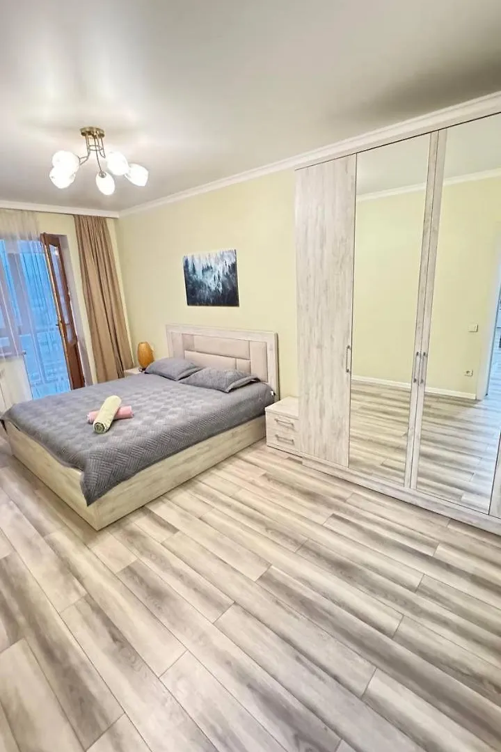 3 Room С Видом На Горы Возле Мега Парка Арбат Almaty Apartmán